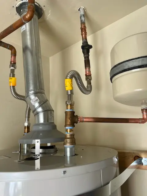 Water heater installation and plumbing repair in Stockwell